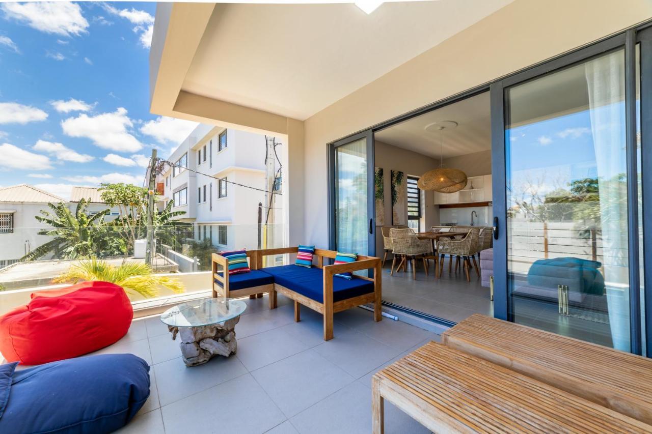 One Bay Residence - Apartment 2 - Apartment In Pereybere Pereybere Beach ภายนอก รูปภาพ