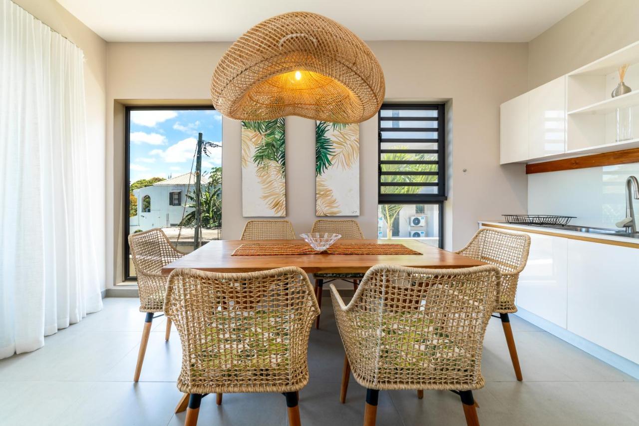 One Bay Residence - Apartment 2 - Apartment In Pereybere Pereybere Beach ภายนอก รูปภาพ