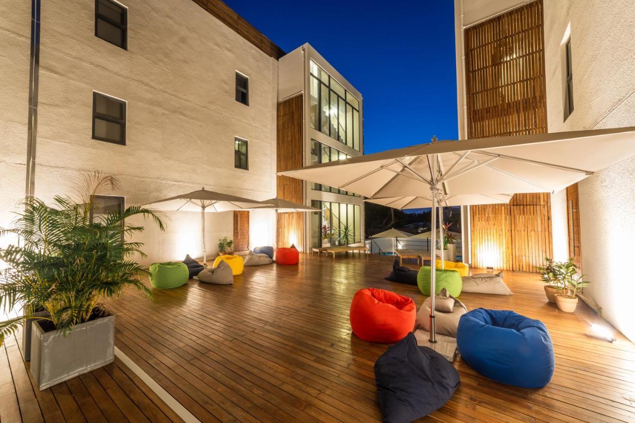 One Bay Residence - Apartment 2 - Apartment In Pereybere Pereybere Beach ภายนอก รูปภาพ