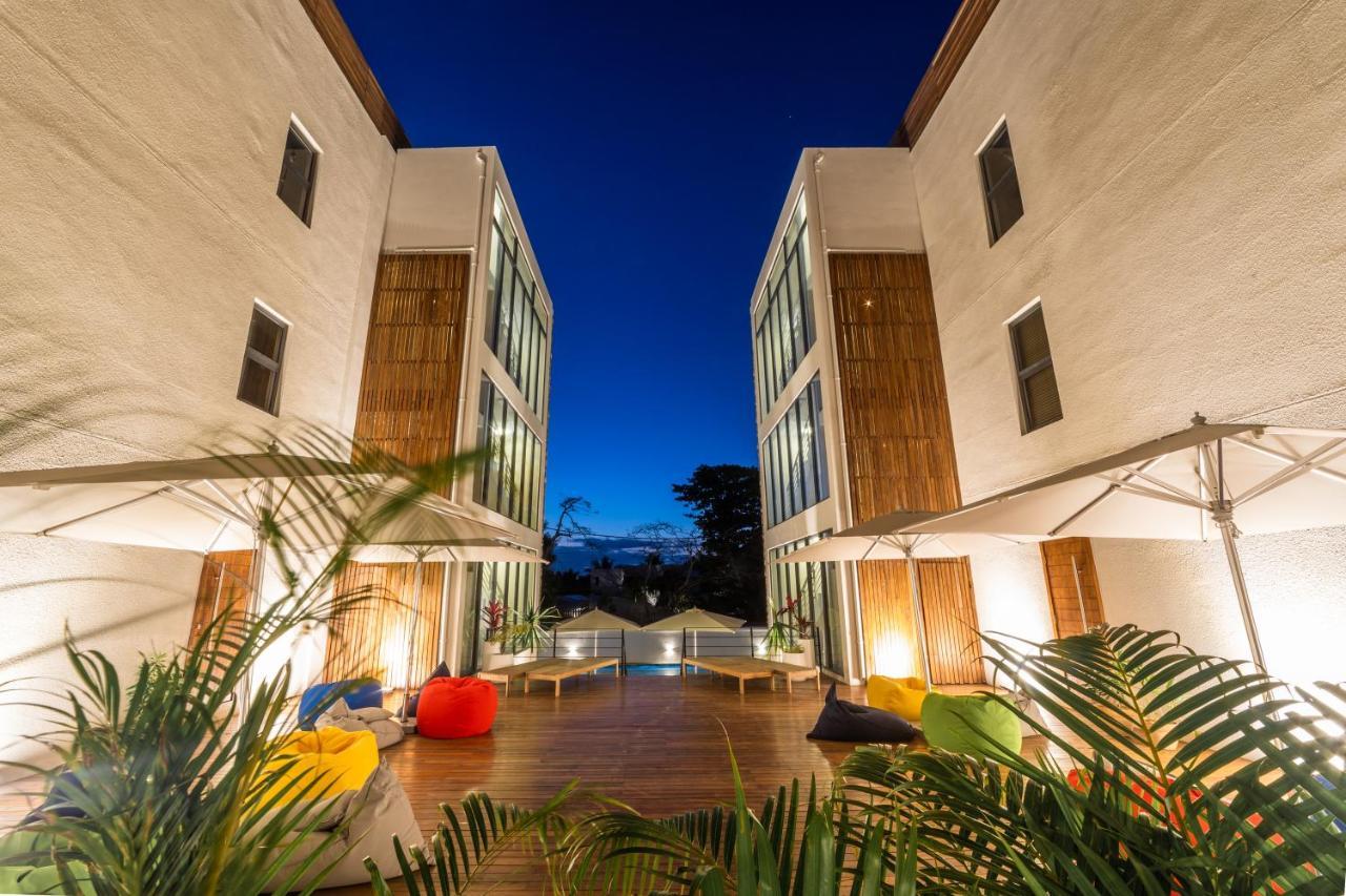 One Bay Residence - Apartment 2 - Apartment In Pereybere Pereybere Beach ภายนอก รูปภาพ